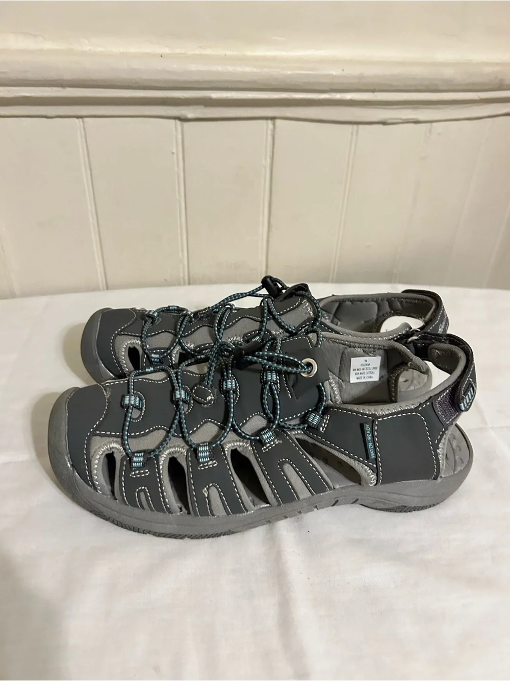 Eddie Bauer Kelowna Men’s Waterproof Hiking Sandals/Gray/Size 9/NWOB